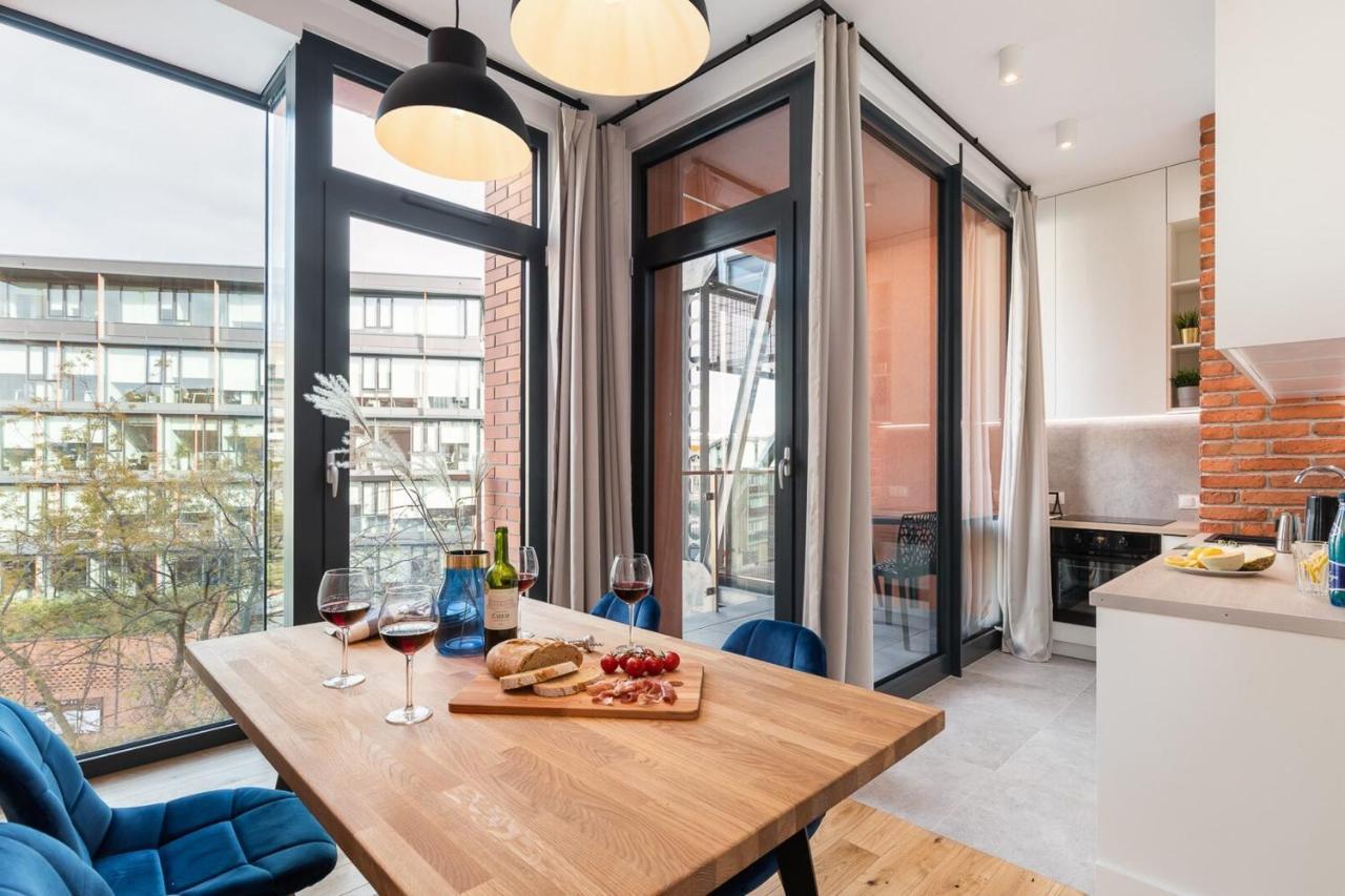 Rent Like Home - Plac Konesera 6 华沙 外观 照片